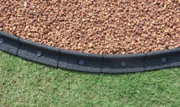 Garden Edging by Enviro Blocks | Australia's Sustainable Garden Borders