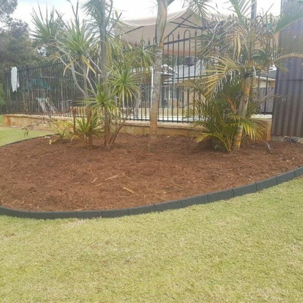 Garden Edging Ideas | Images of Enviro Blocks Garden Border