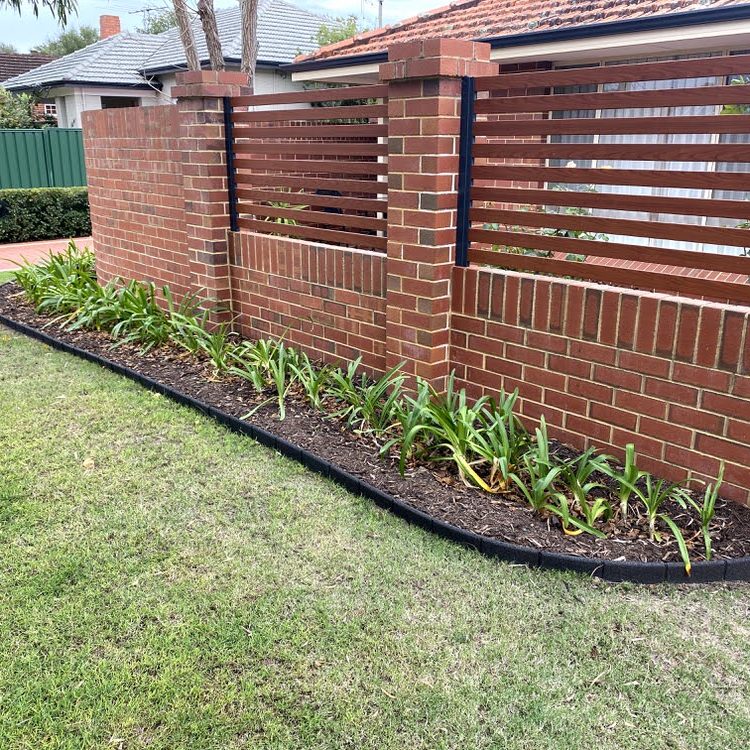 Barrier Edging by Enviro Blocks Australia's Sustainable Garden Borders