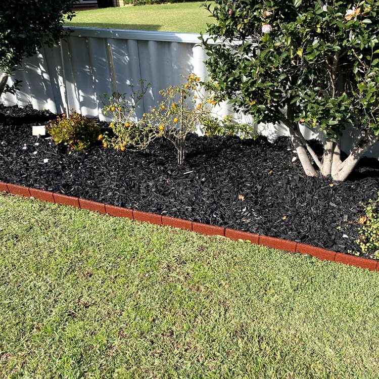 Barrier Edging by Enviro Blocks Australia's Sustainable Garden Borders